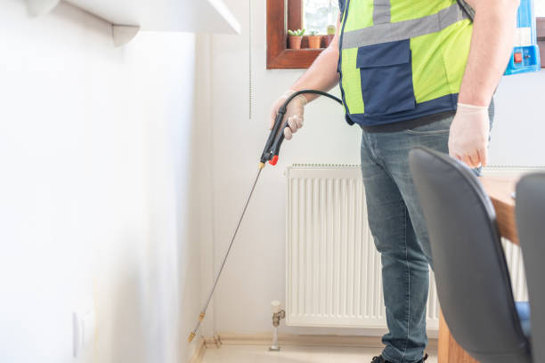 Best Exterminator Services  in Fayetteville, AL